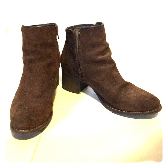 Boots - Picture 1 of 4